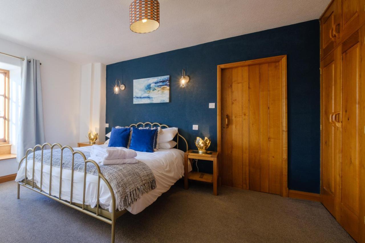 Stunning Cottage Grade 2 Listed With Parking And Hot Tub Bowness-on-Windermere Esterno foto