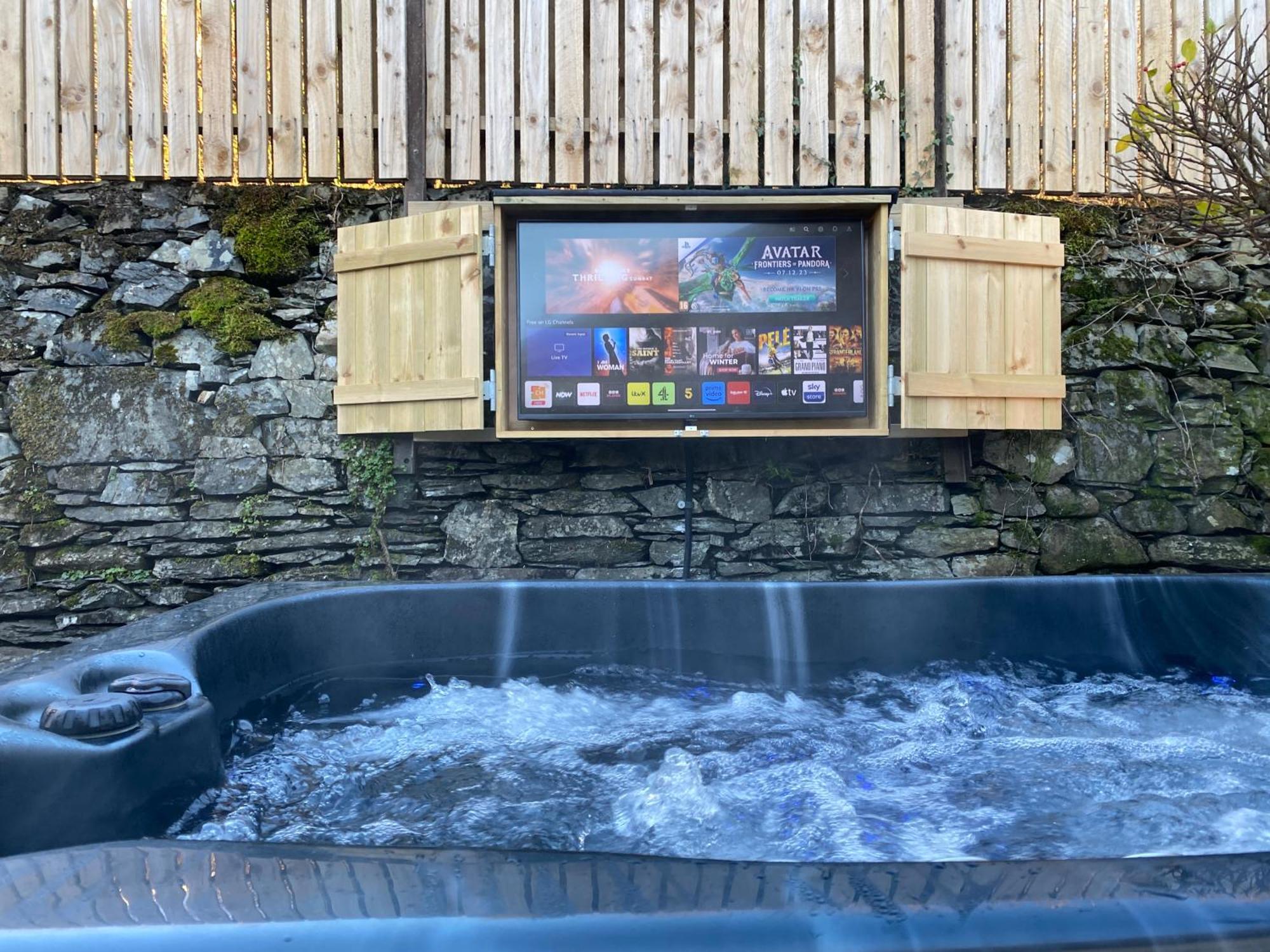 Stunning Cottage Grade 2 Listed With Parking And Hot Tub Bowness-on-Windermere Esterno foto